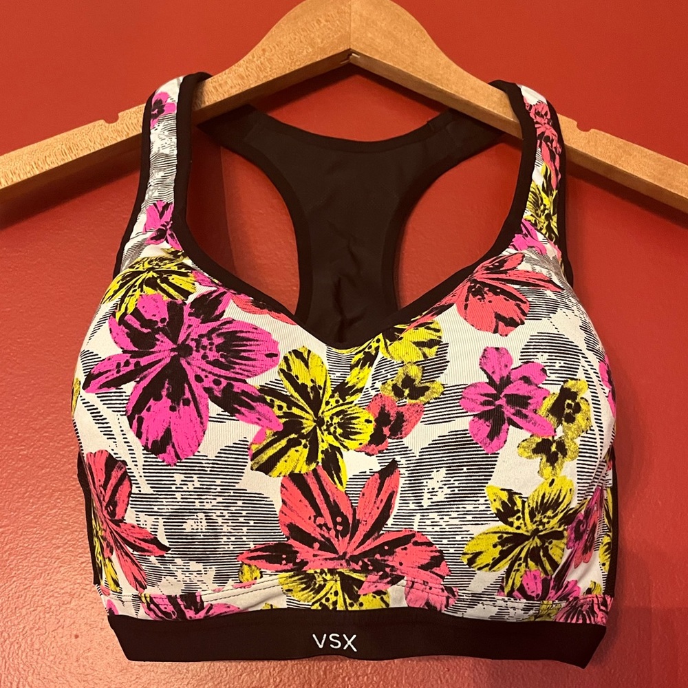 Victoria’s Secret VSX sports bra, 34DDD/34F